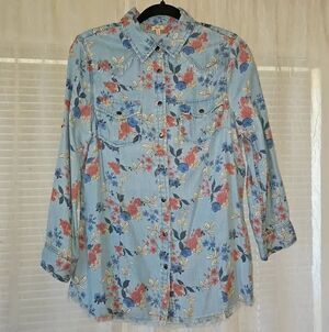 Reba Light Blue Floral Snap-Button Shirt